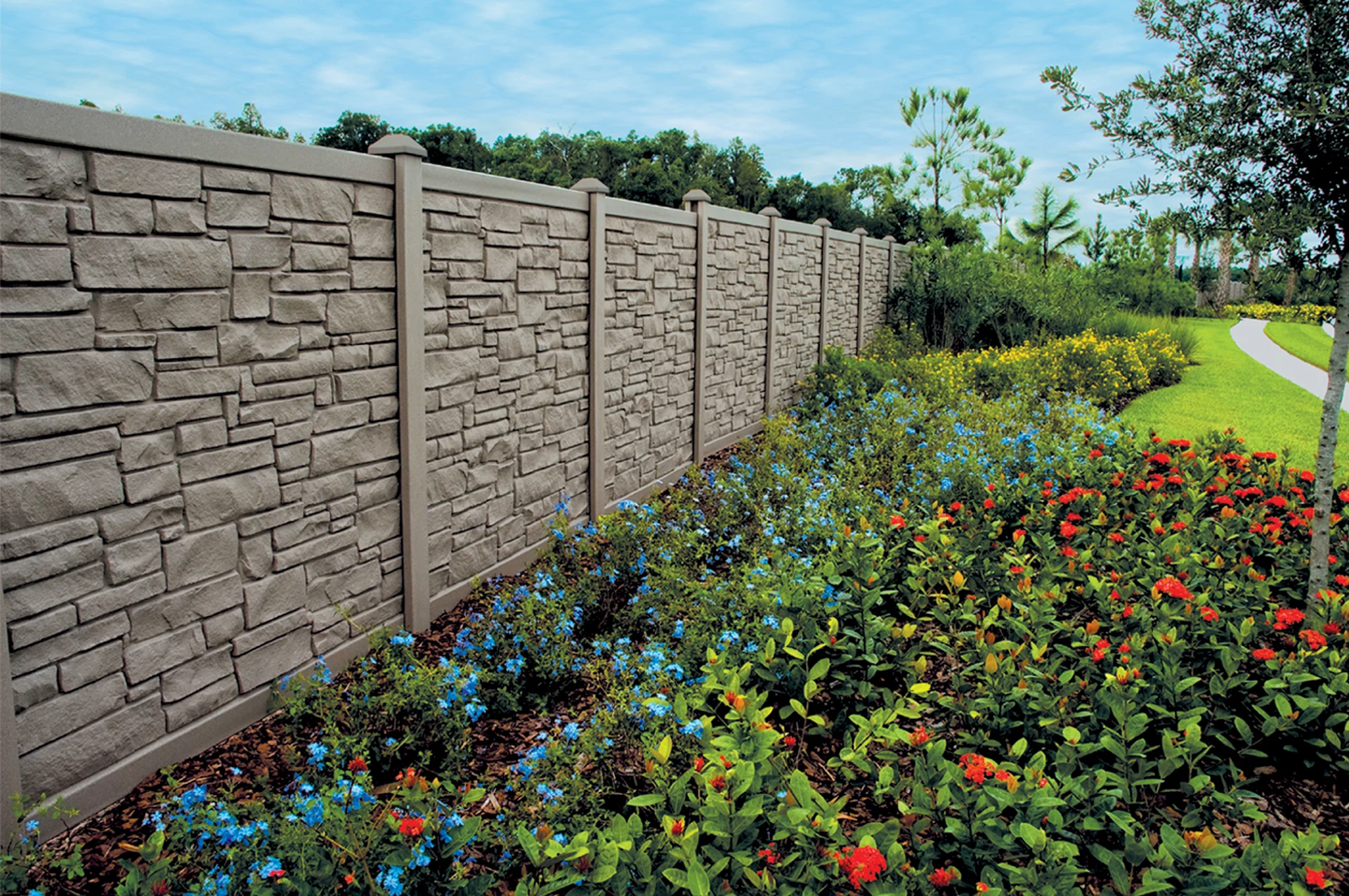 Good-neighbor equal-finish privacy fence install in Gardner, KS — RKC Wood Care Pros