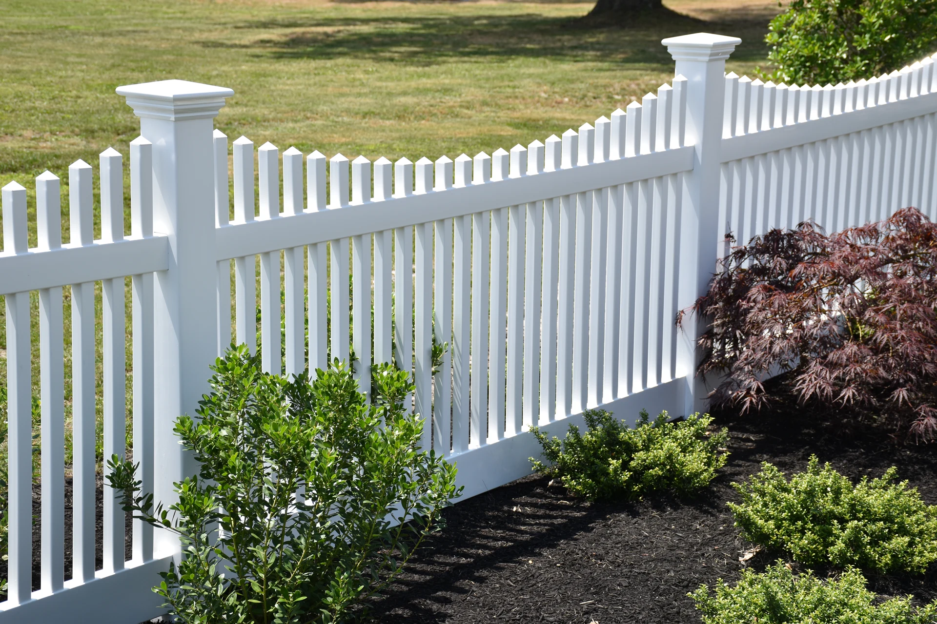 A Vinyl Fence in Peculiar, MO You Won't Re-Stain — 30-Year Lifespan, Zero Sand-and-Seal