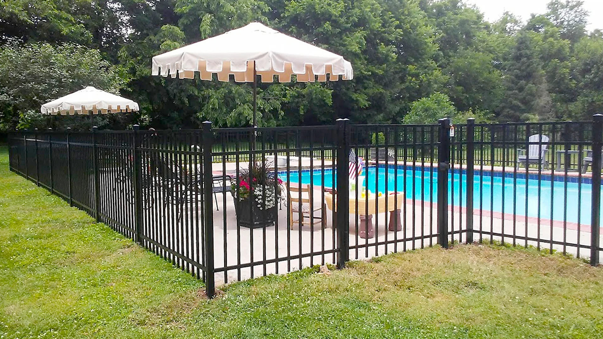 Pool-code aluminum flat-top fence pricing — Grain Valley, MO — RKC Wood Care Pros