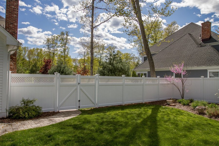 Vinyl Fence Installation by RKC Wood Care Pros in the Kansas City metro